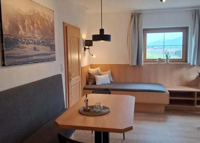 Hell Hof インスブルック