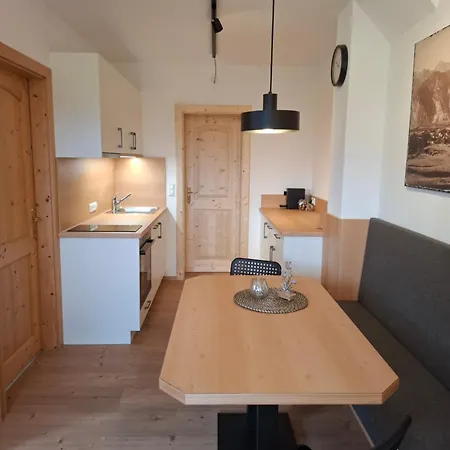 Lägenhet Hell Hof *